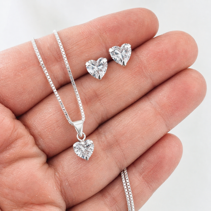 Conjunto pequeños corazones