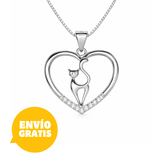 Collar gatito en un corazón
